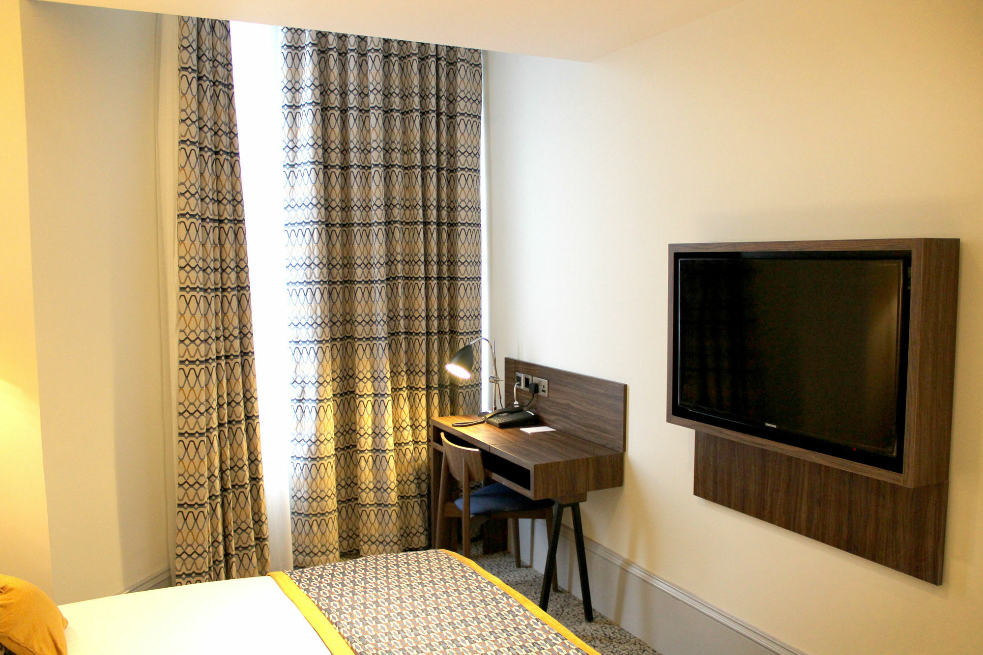 91 Aparthotel Jesmond Road Ньюкасл-апон-Тайн Экстерьер фото