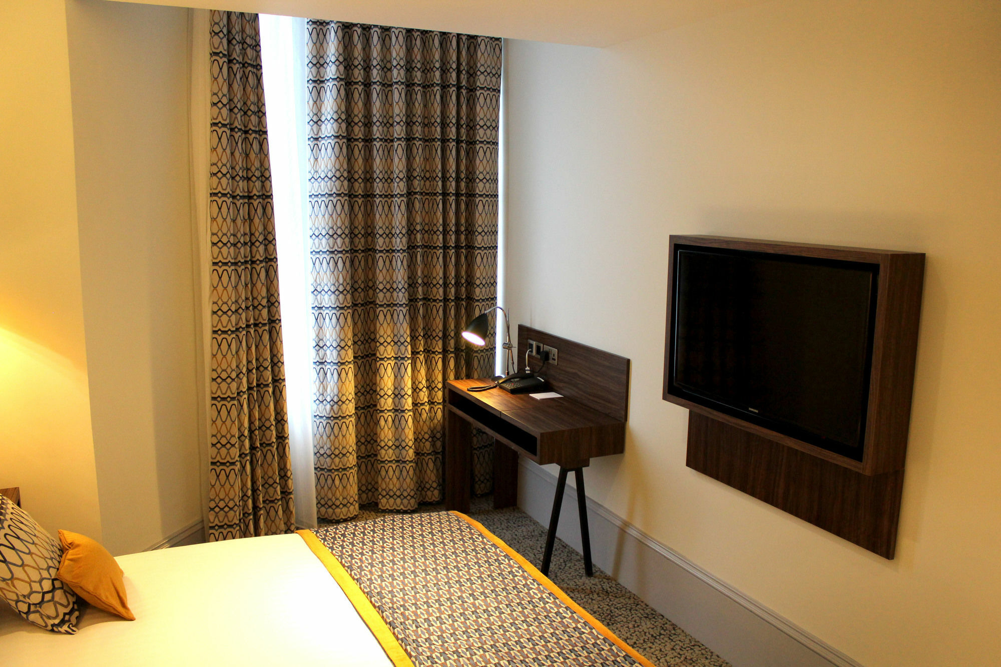 91 Aparthotel Jesmond Road Ньюкасл-апон-Тайн Экстерьер фото